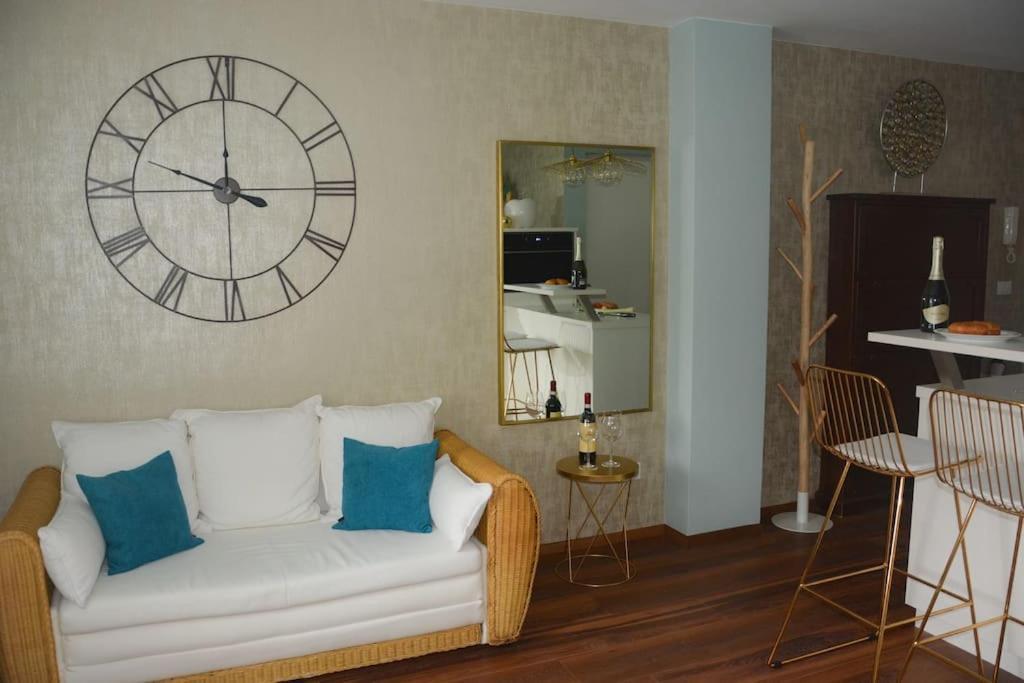 Moderne Ferienwohnung Merano Exterior foto